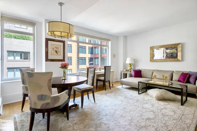 $1,595,000 | 205 West 76th Street, Unit 1203 | Upper West Side