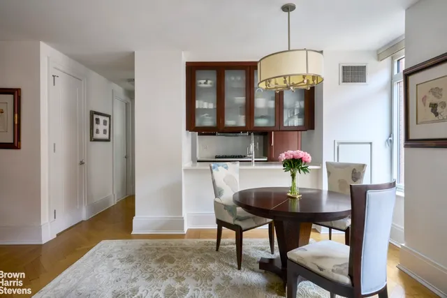 $1,595,000 | 205 West 76th Street, Unit 1203 | Upper West Side