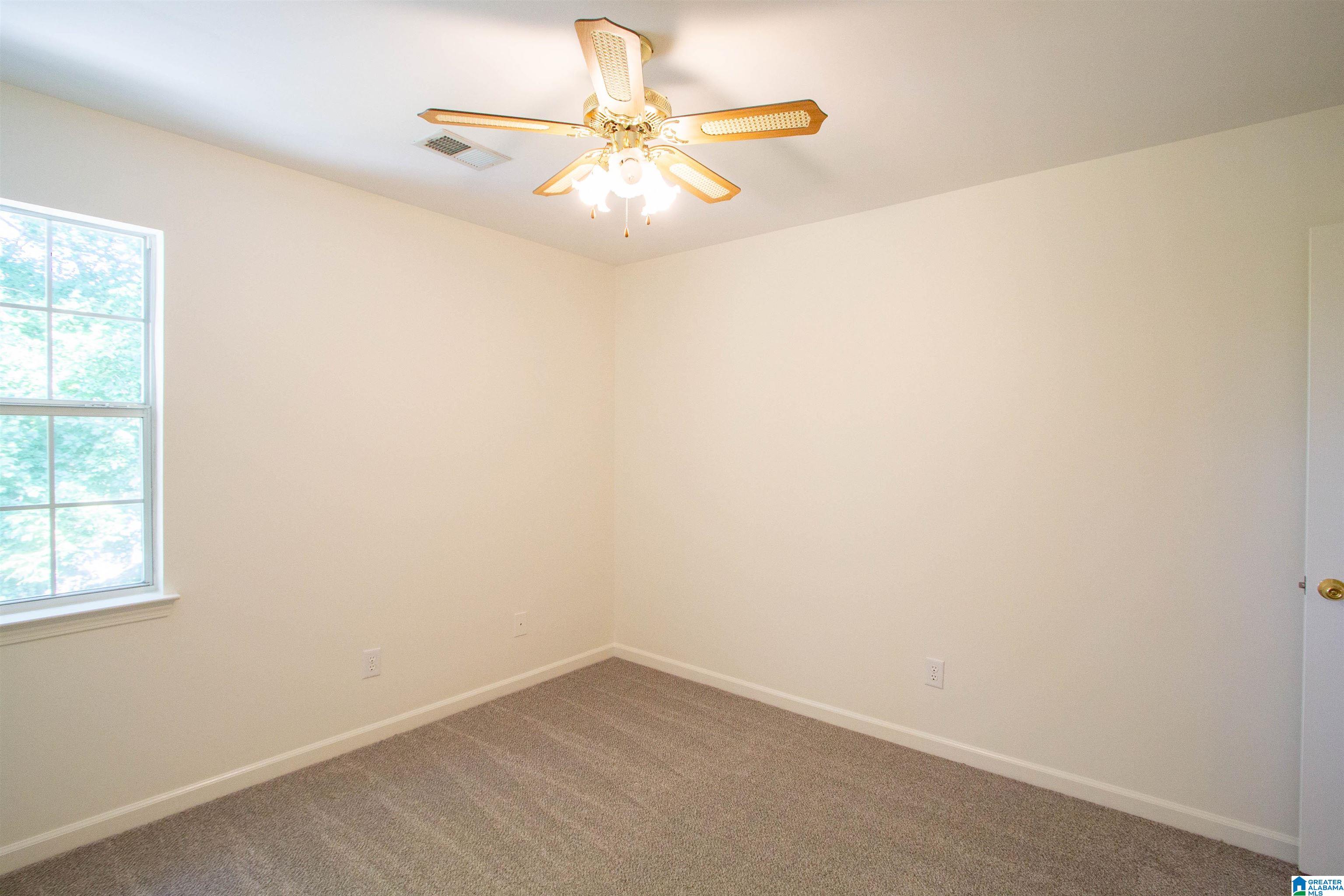 107 Windsor Ridge Drive Pelham, AL 35124 - Photo 36 of 58