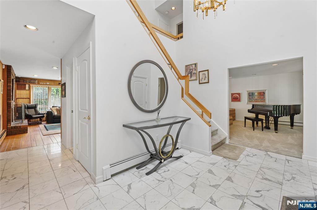 585 Churchill Road Teaneck, NJ 07666 - Photo 2 of 36 Gallery Image 2
