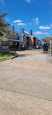 $145,000 | 2323 Fairwind Drive, Unit 866, Houston, TX 77062