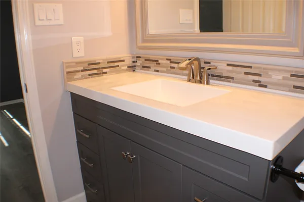 $145,000 | 2323 Fairwind Drive, Unit 866, Houston, TX 77062