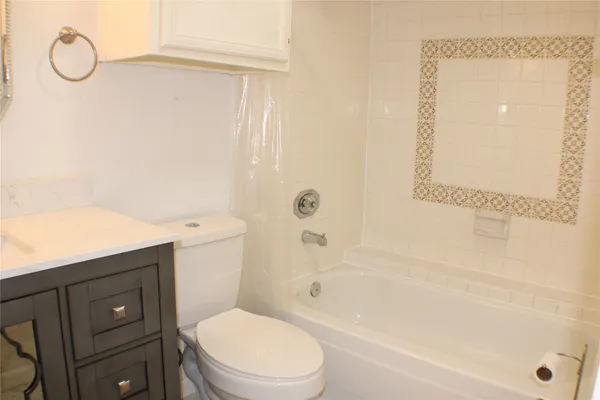 $145,000 | 2323 Fairwind Drive, Unit 866, Houston, TX 77062