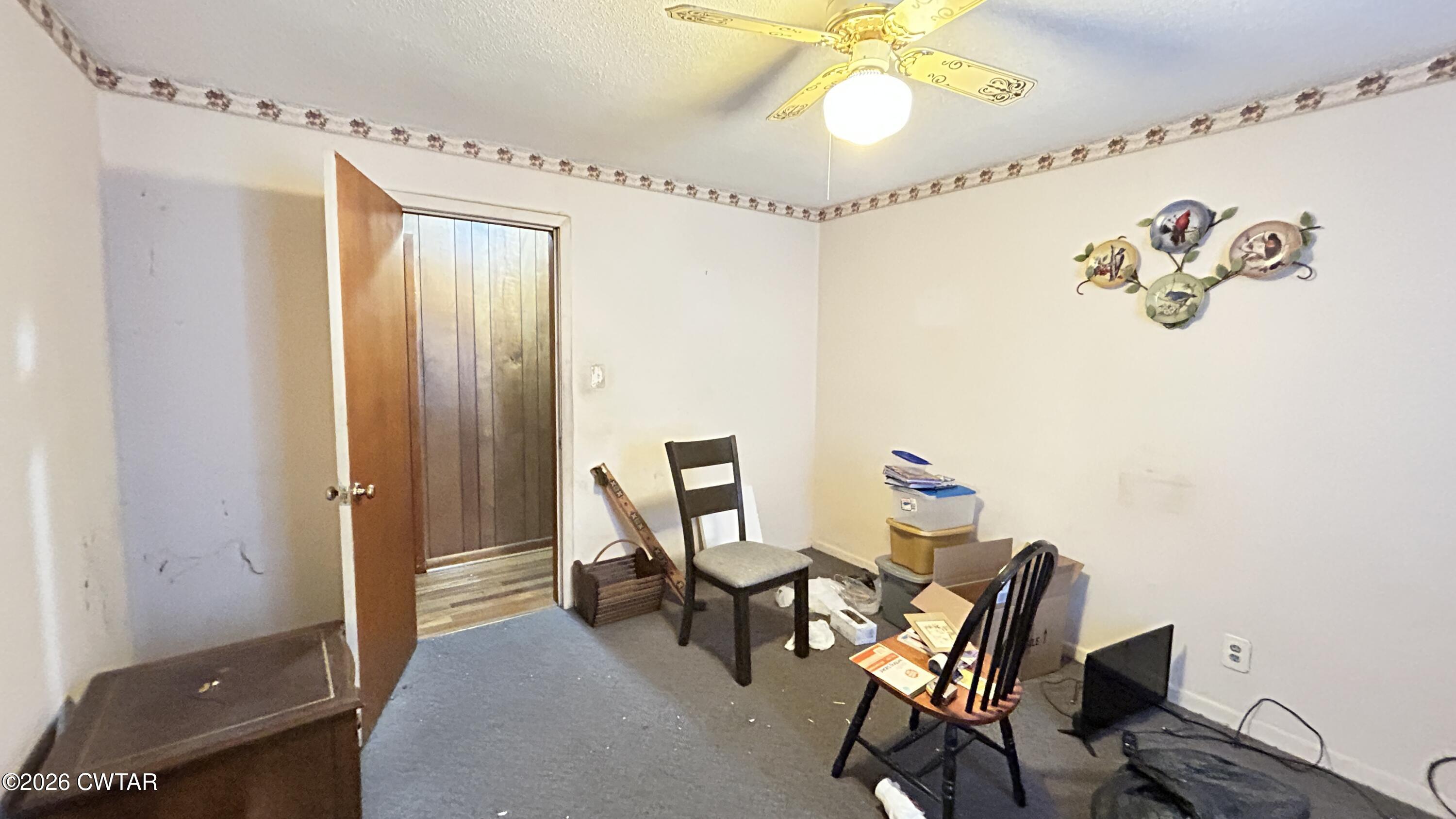 258 Oak Street Jackson, TN 38301 - Photo 17 of 22 a view of a room with gym equipment