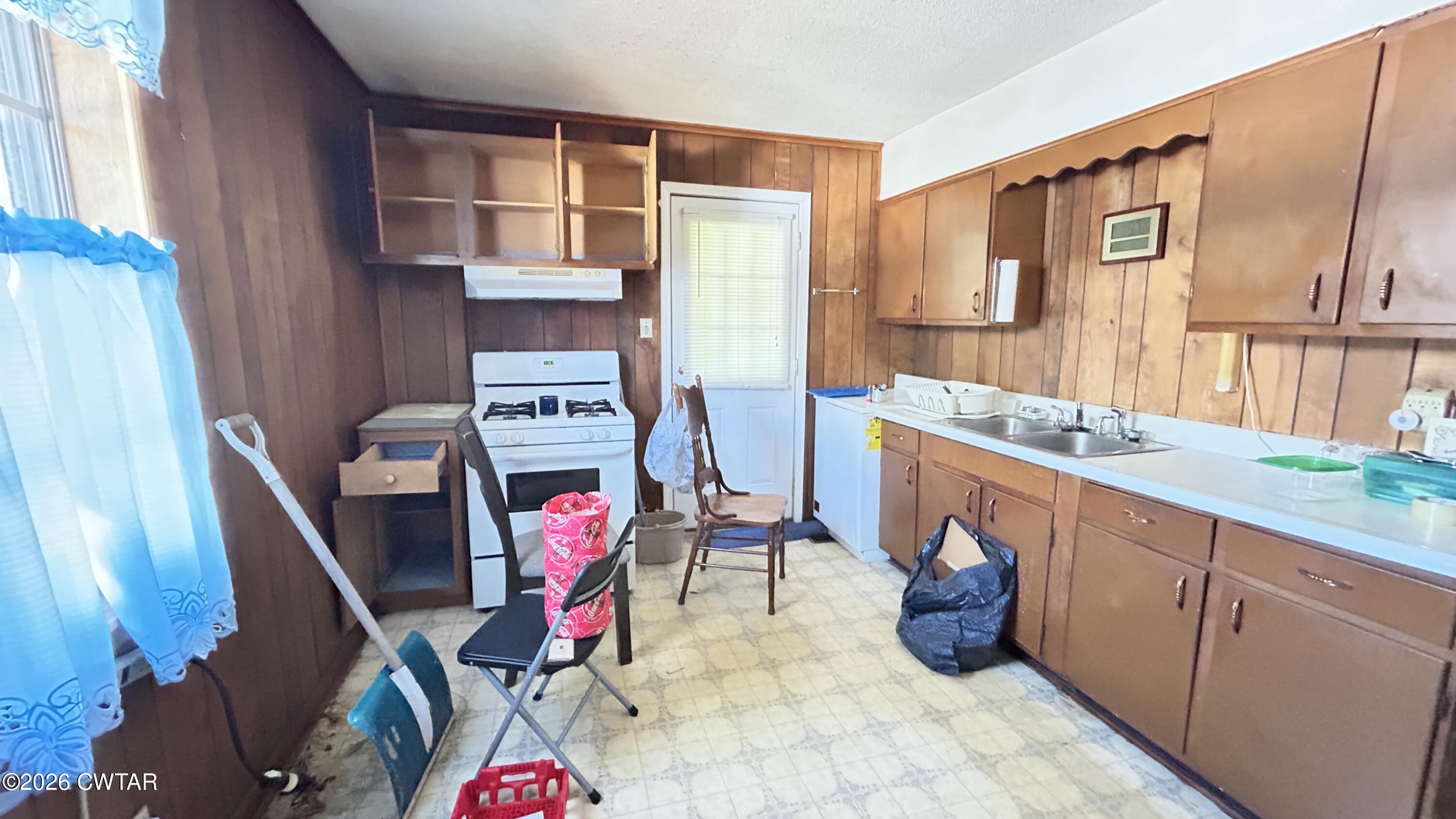 258 Oak Street Jackson, TN 38301 - Photo 10 of 22