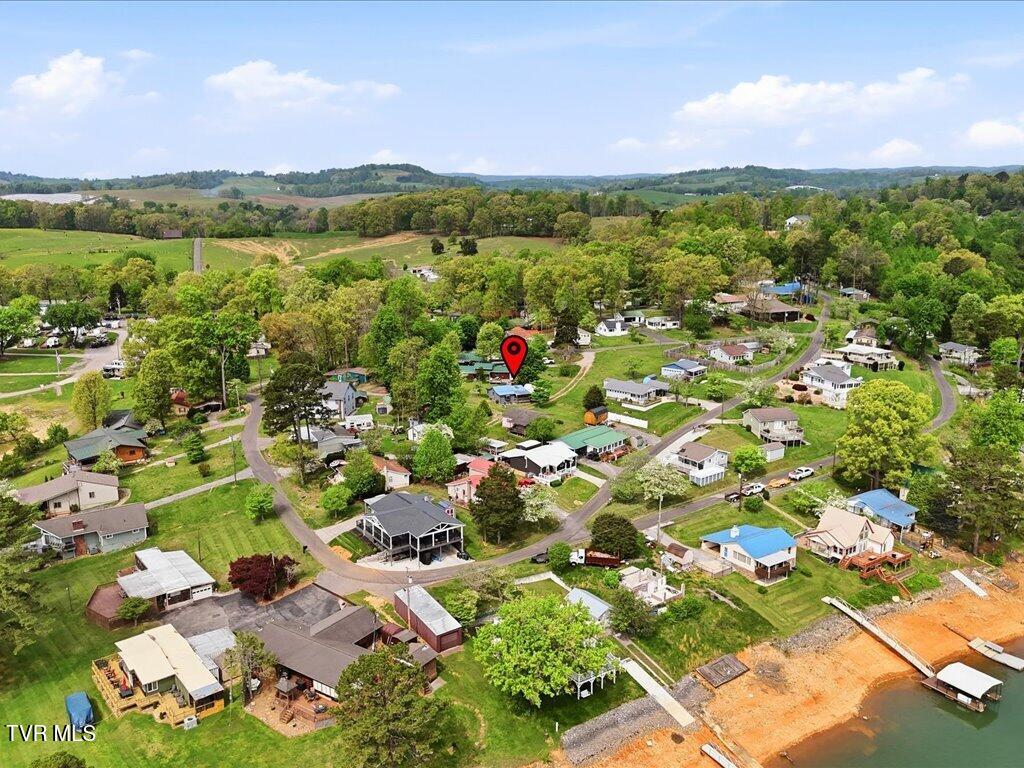 171 Burnett Drive Rutledge, TN 37861 - Photo 20 of 32 171 Burnett Dr - 21
