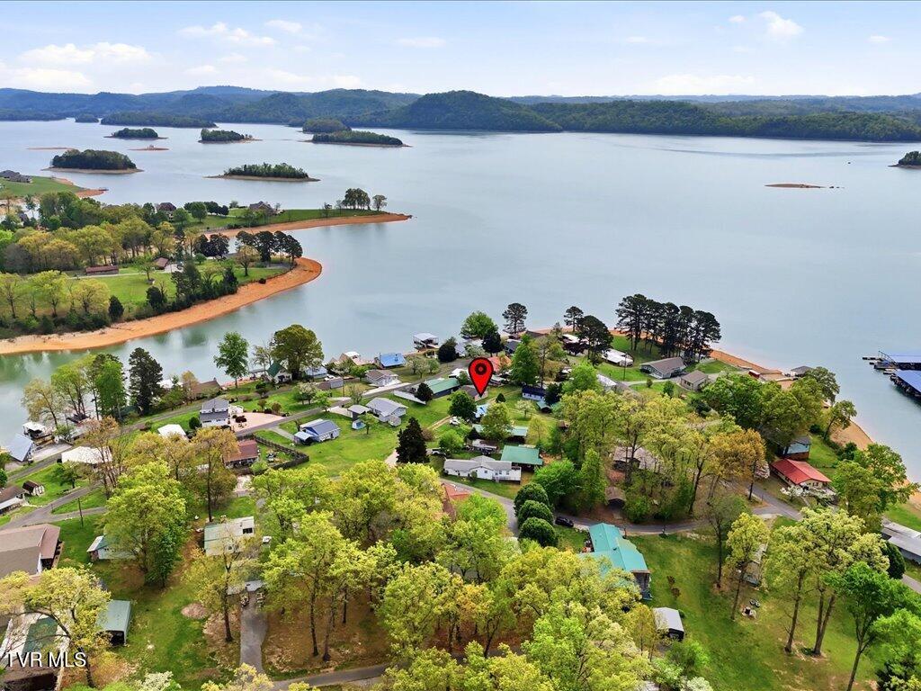 171 Burnett Drive Rutledge, TN 37861 - Photo 23 of 32 171 Burnett Dr - 24