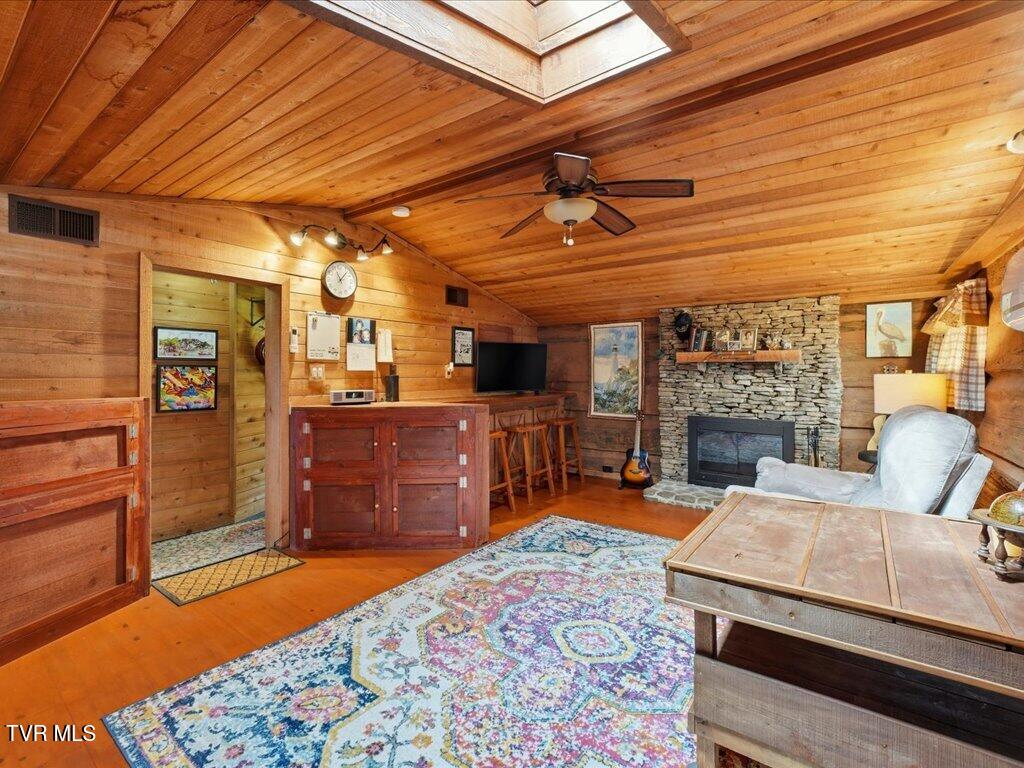 171 Burnett Drive Rutledge, TN 37861 - Photo 5 of 32 171 Burnett Dr - 5