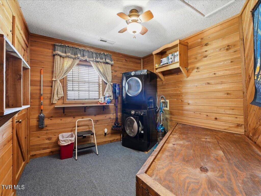 171 Burnett Drive Rutledge, TN 37861 - Photo 9 of 32 171 Burnett Dr - 9