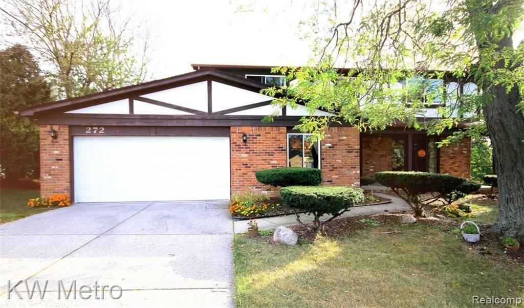 272 Pepper Tree Lane Rochester Hills, MI 48309 - Photo 1 of 34