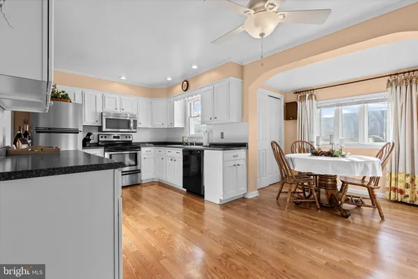 $305,000 | 1420 North 2nd Street, Lykens, PA 17048