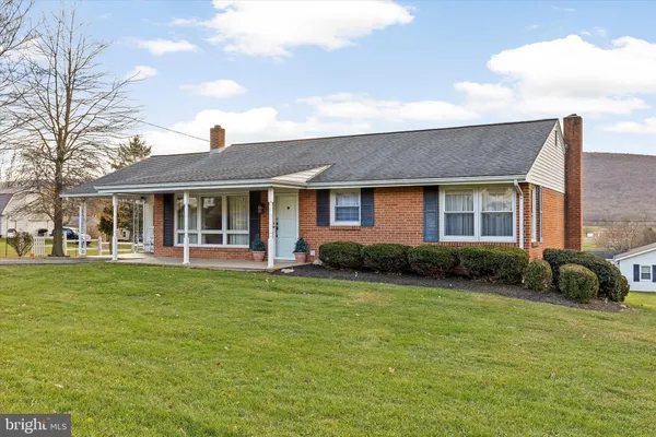 $305,000 | 1420 North 2nd Street, Lykens, PA 17048