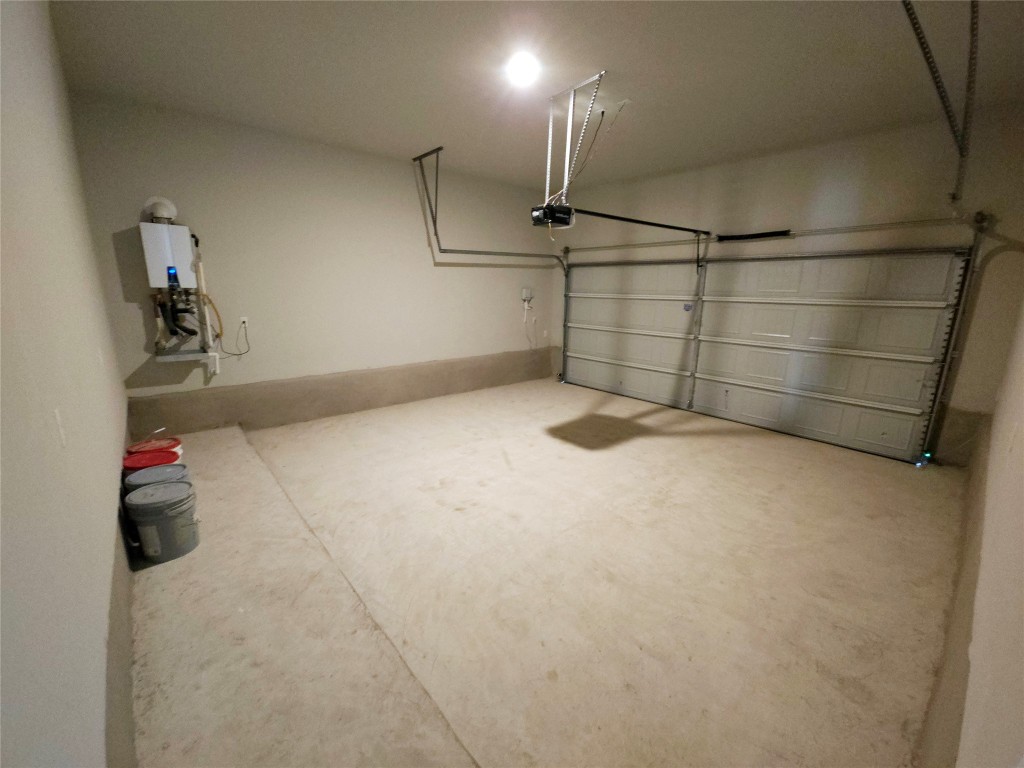 13008 Hatsy Way Buda, TX 78610 - Photo 12 of 38