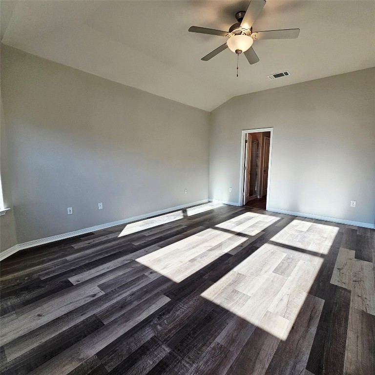 13008 Hatsy Way Buda, TX 78610 - Photo 15 of 38