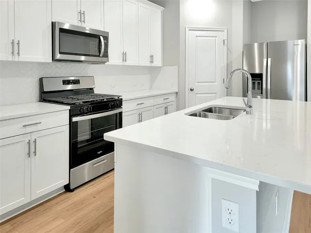 $2,550 | 13008 Hatsy Way, Buda, TX 78610