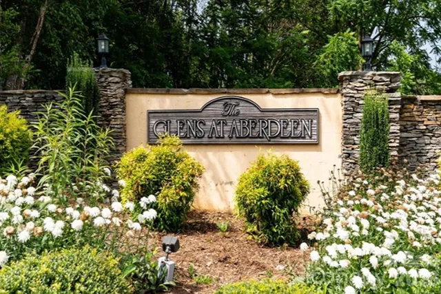 $399,000 | 115 Creeks End Circle, Mills River, NC 28759