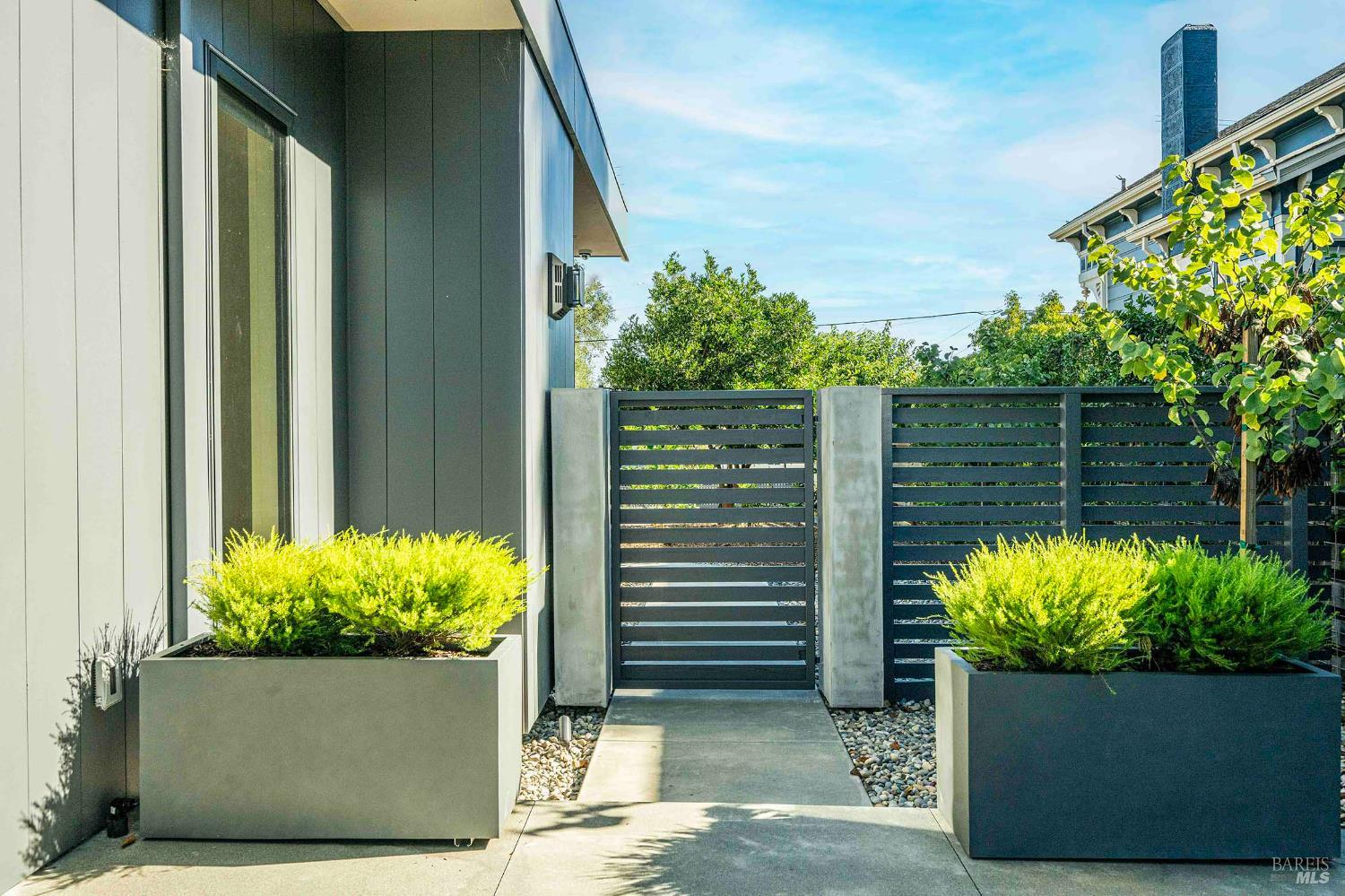 983 Grove Street Healdsburg, CA 95448 - Photo 35 of 48