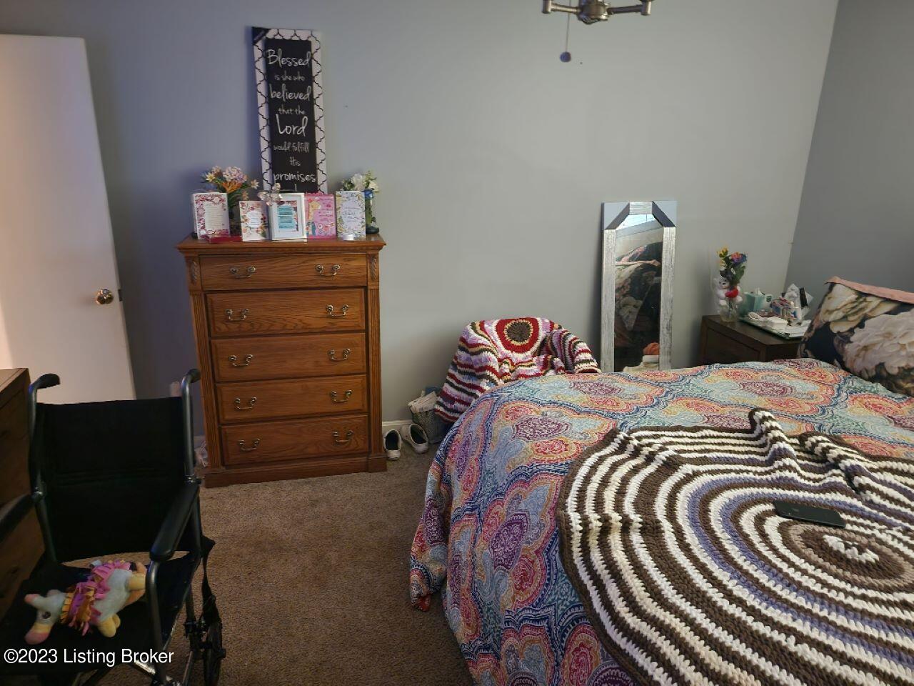 9202 Collingwood Road Louisville, KY 40299 - Photo 14 of 32 13
