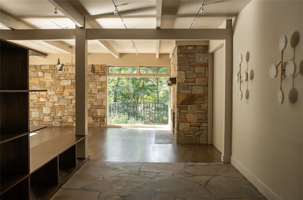 627 Old Ivy Road Northeast Atlanta, GA 30342 - Photo 2 of 29 Gallery Image 2