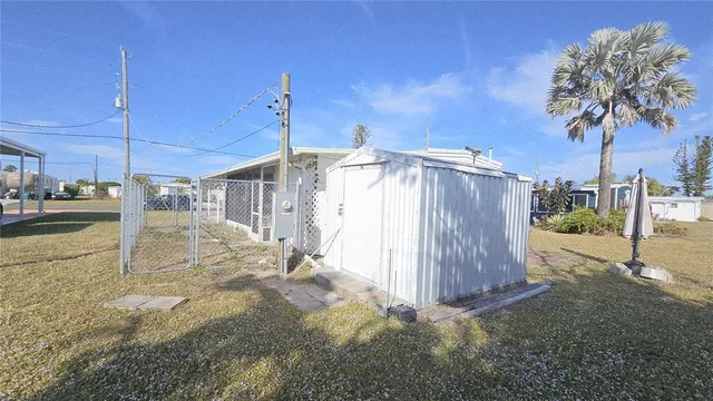 $1,225 | 1355 Flamingo Drive, Englewood, FL 34224