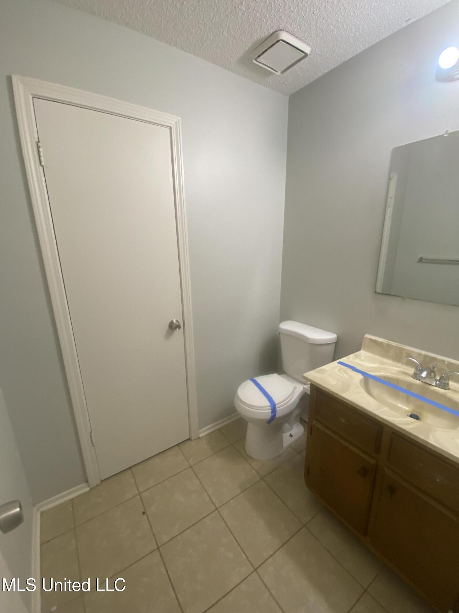 6460 Yorkshire Road Horn Lake, MS 38637 - Photo 17 of 27 IMG_7943