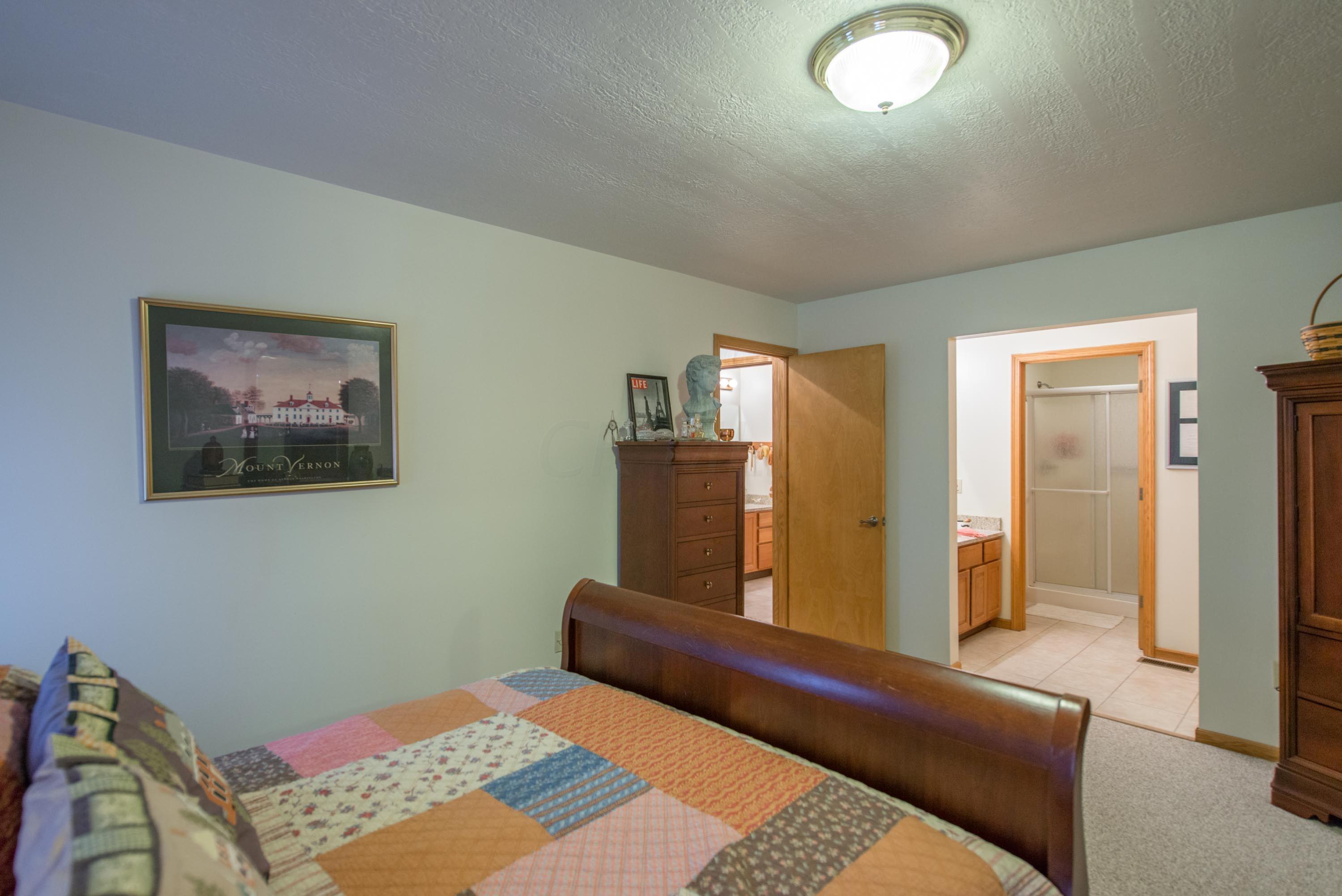 7265 Davis Road Hilliard, OH 43026 - Photo 15 of 41 Gallery Image 15