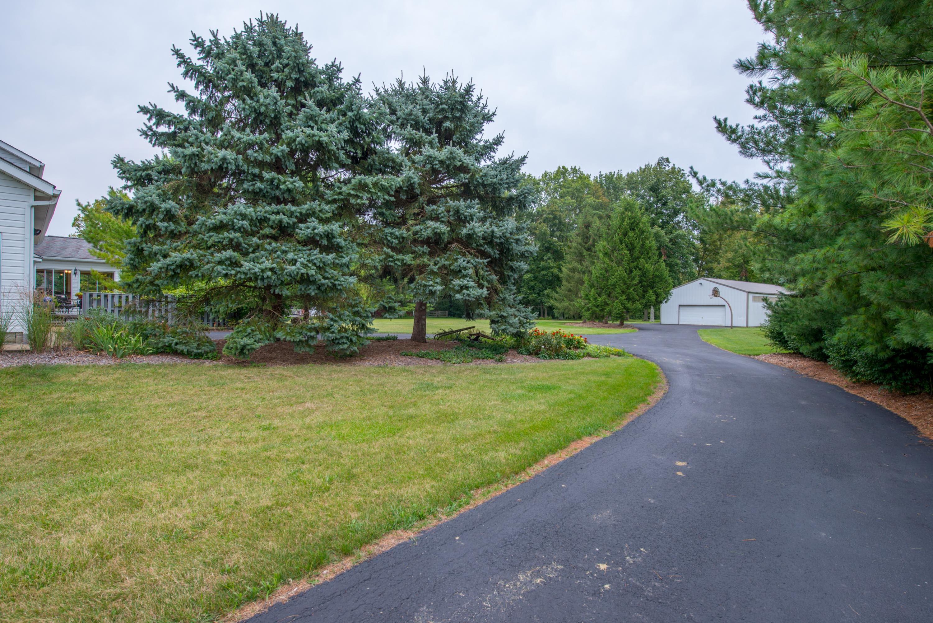 7265 Davis Road Hilliard, OH 43026 - Photo 34 of 41 Gallery Image 34