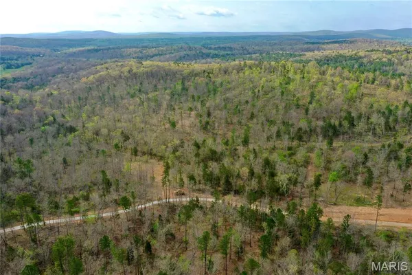 $119,900 | 2 Furnace Creek Road, Potosi, MO 63664