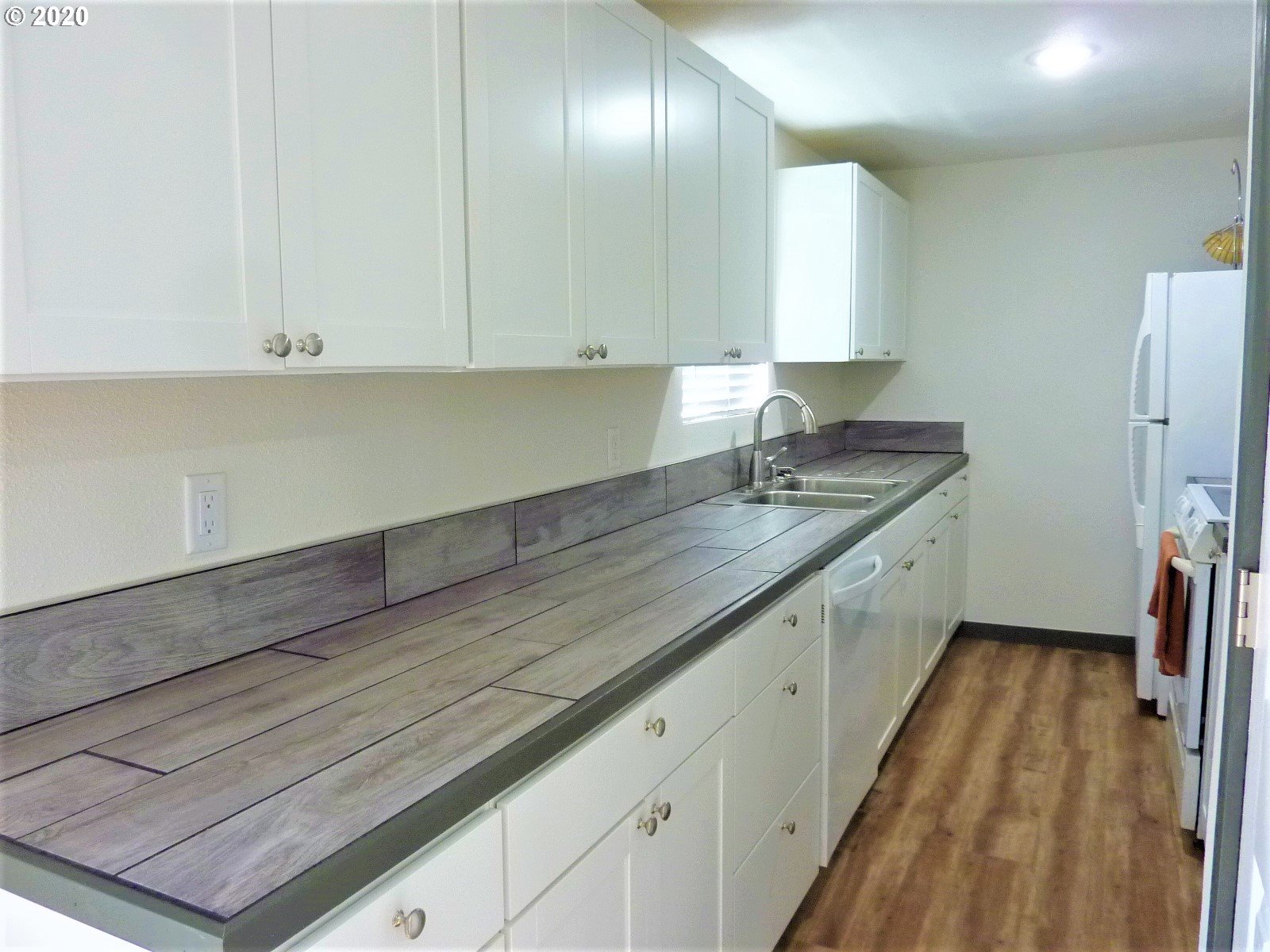 161 U Street Springfield, OR 97477 - Photo 11 of 28