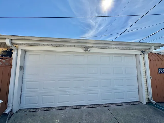 a close view of door