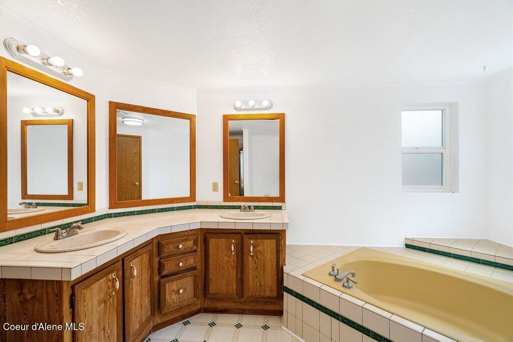 122 East Walrose Loop Hayden, ID 83835 - Photo 14 of 20 029-122Walroseloop-Hayden-83835-SMALL