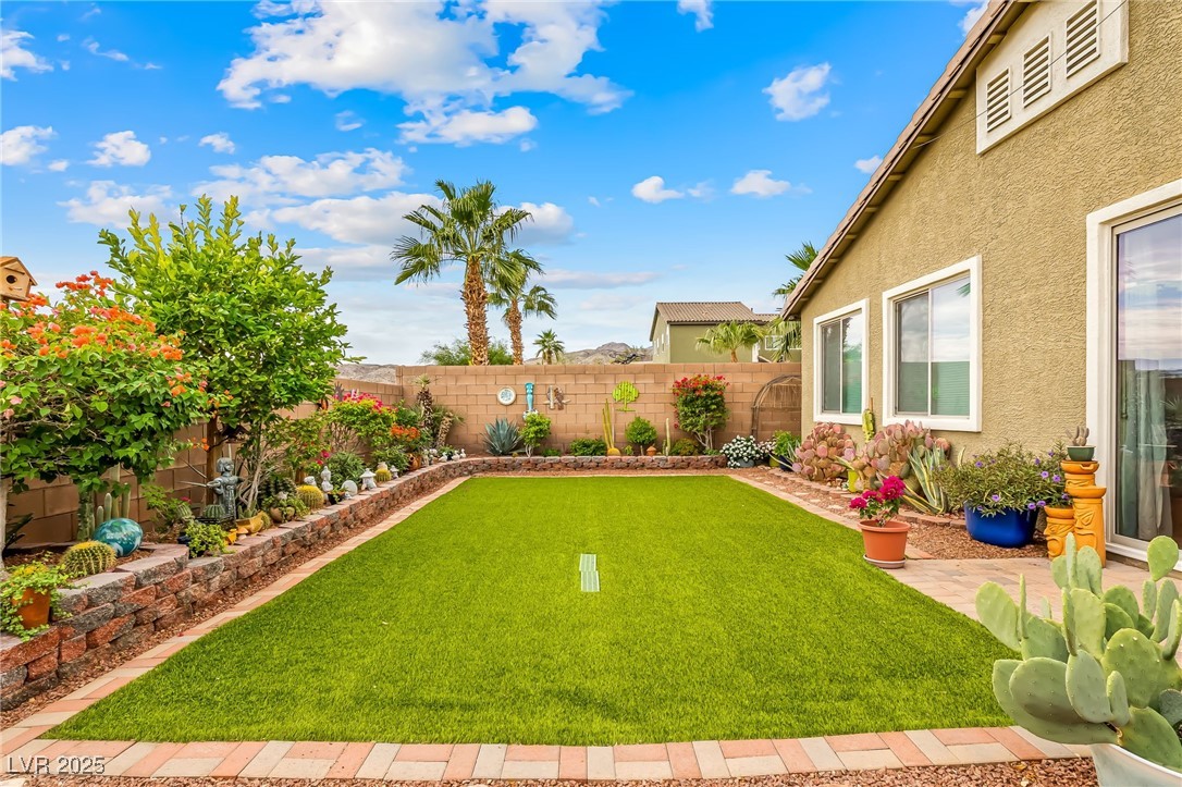 2061 Alki Beach Avenue Laughlin, NV 89029 - Photo 44 of 62