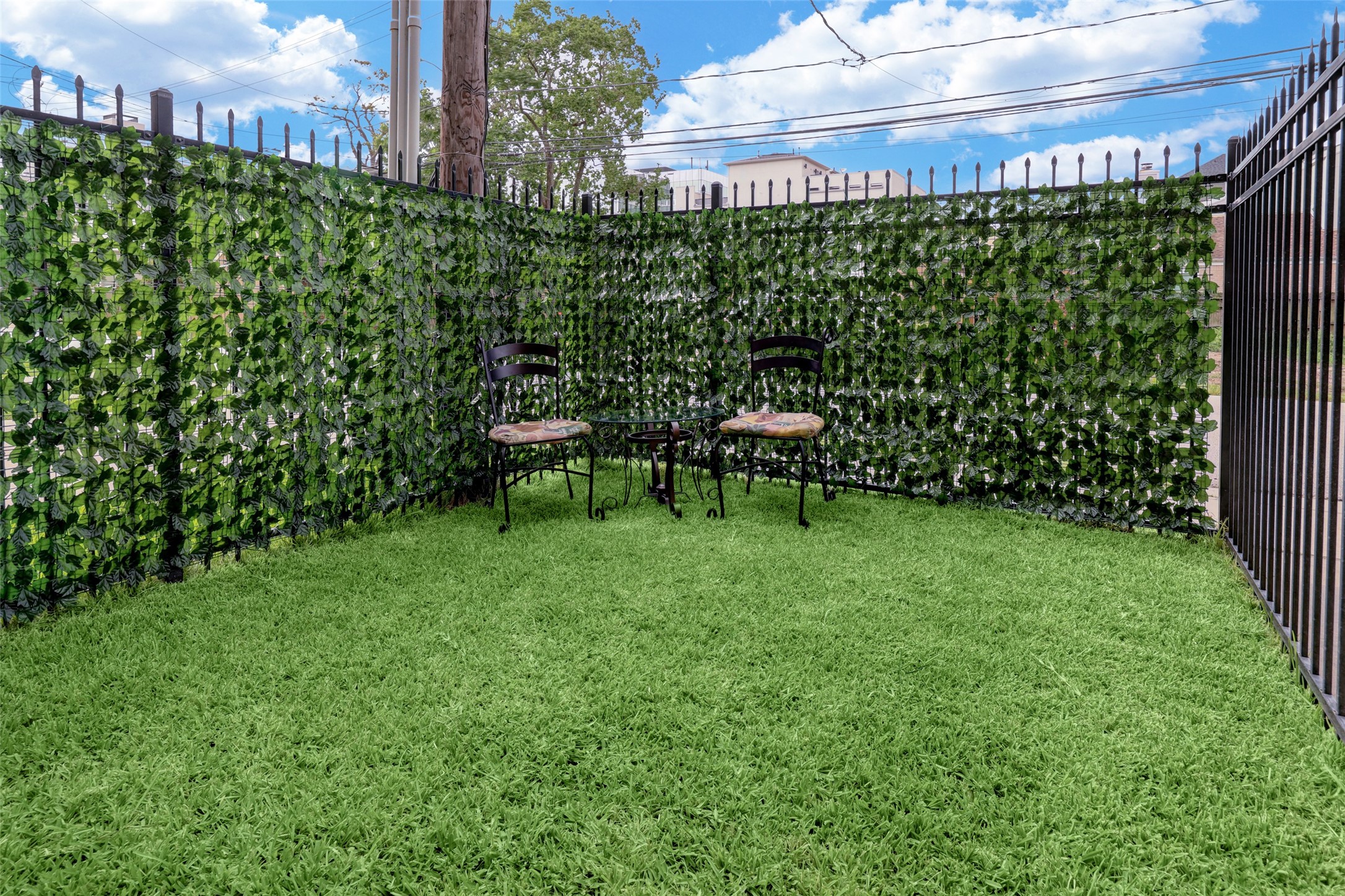 5809 Feagan Street Houston, TX 77007 - Photo 2 of 23