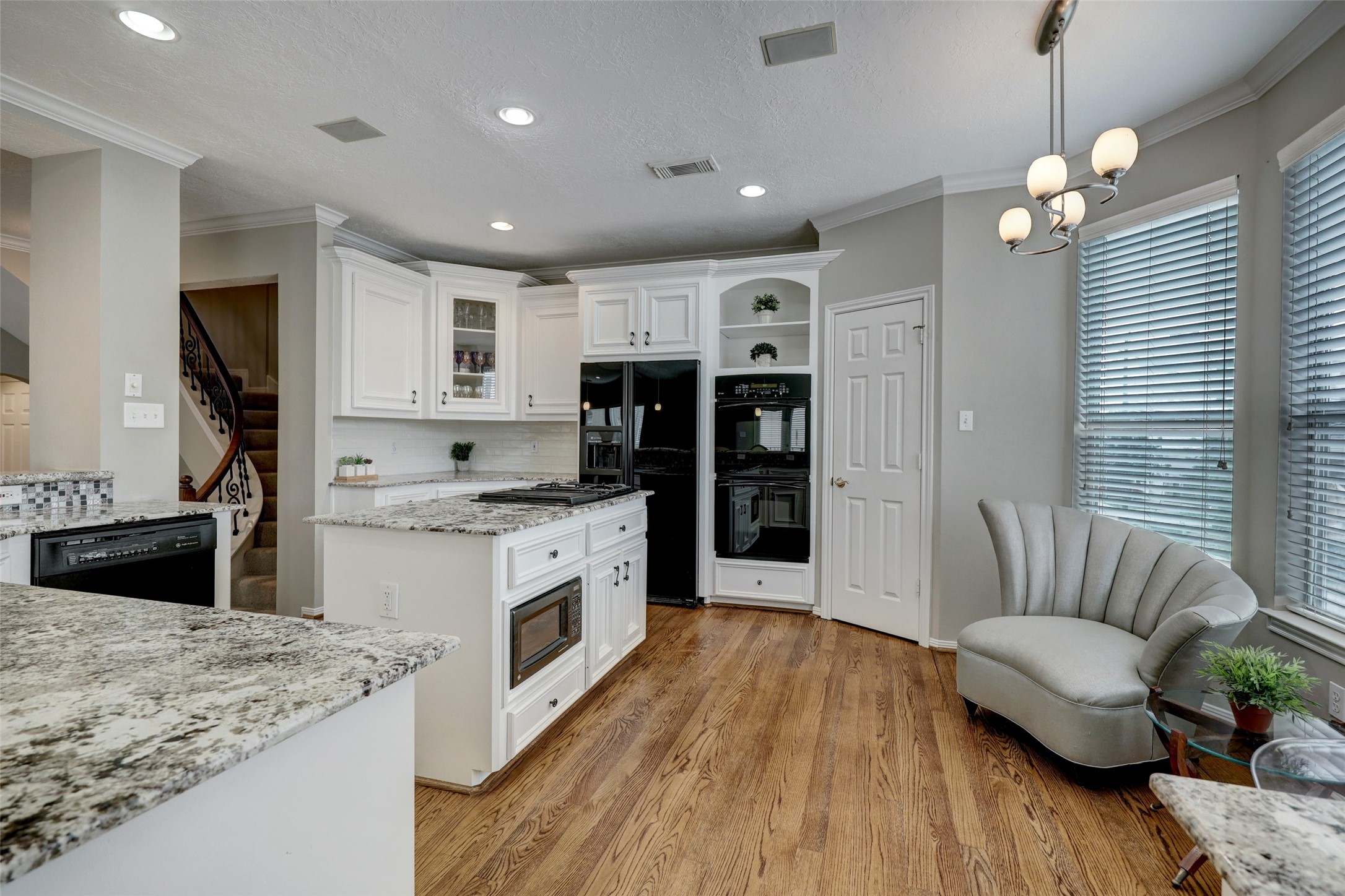 5809 Feagan Street Houston, TX 77007 - Photo 7 of 23