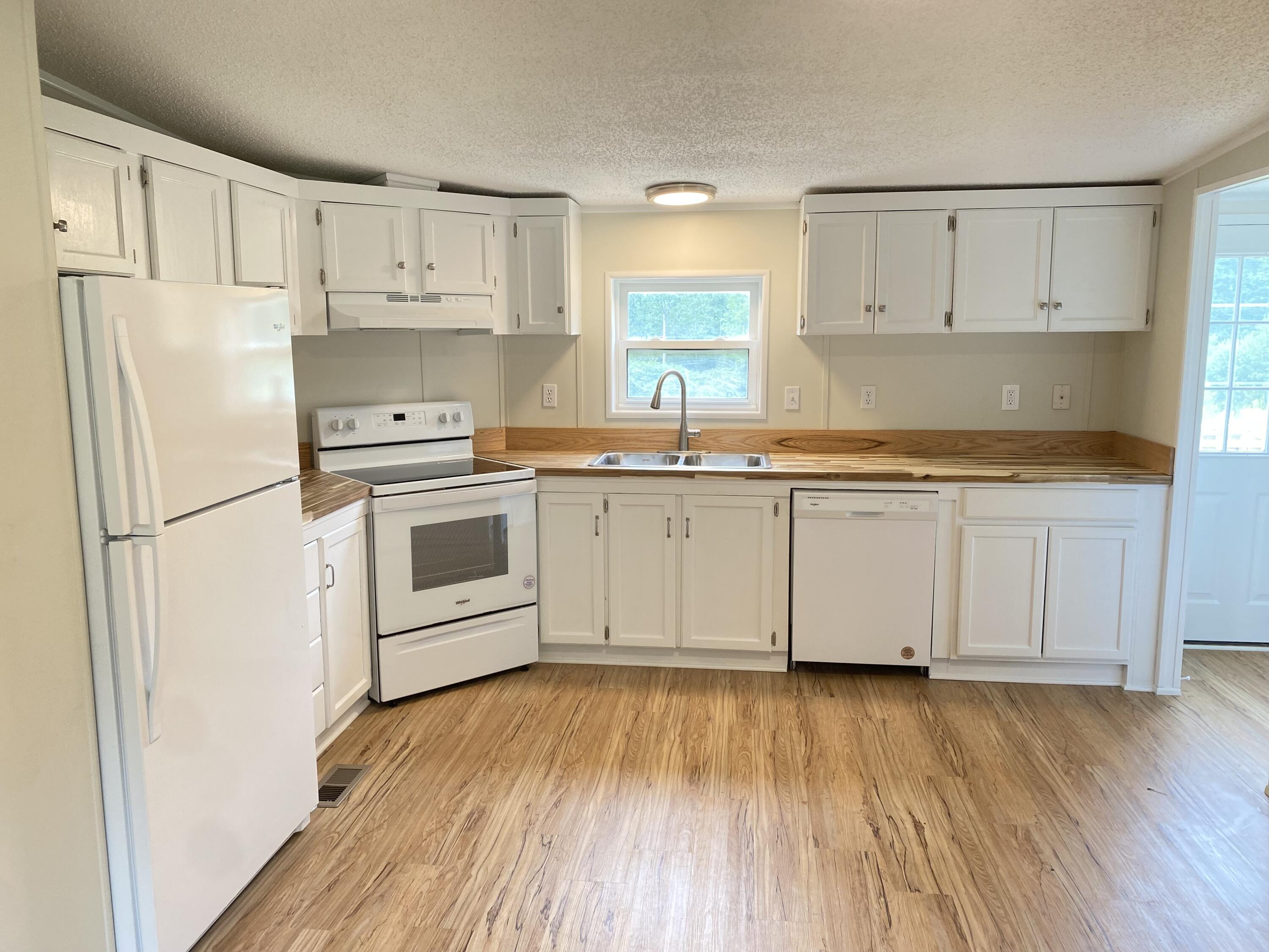 503 Troy Road Detroit, ME 04929 - Photo 18 of 40 IMG_E2781