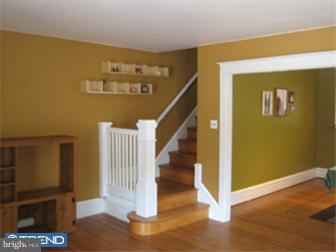 308 Oak Road Glenside, PA 19038 - Photo 4 of 12 Gallery Image 4