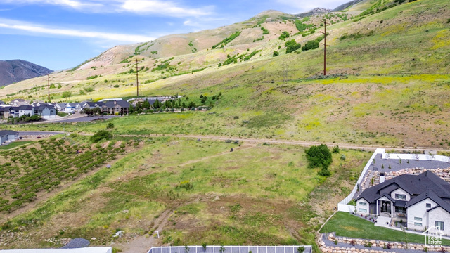 2021 South 100 West, Unit 13 Perry, UT 84302 - Photo 3 of 24