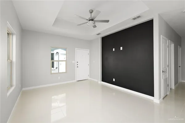 $1,100 | 201 West St Helena Avenue, Unit 2, Edinburg, TX 78541