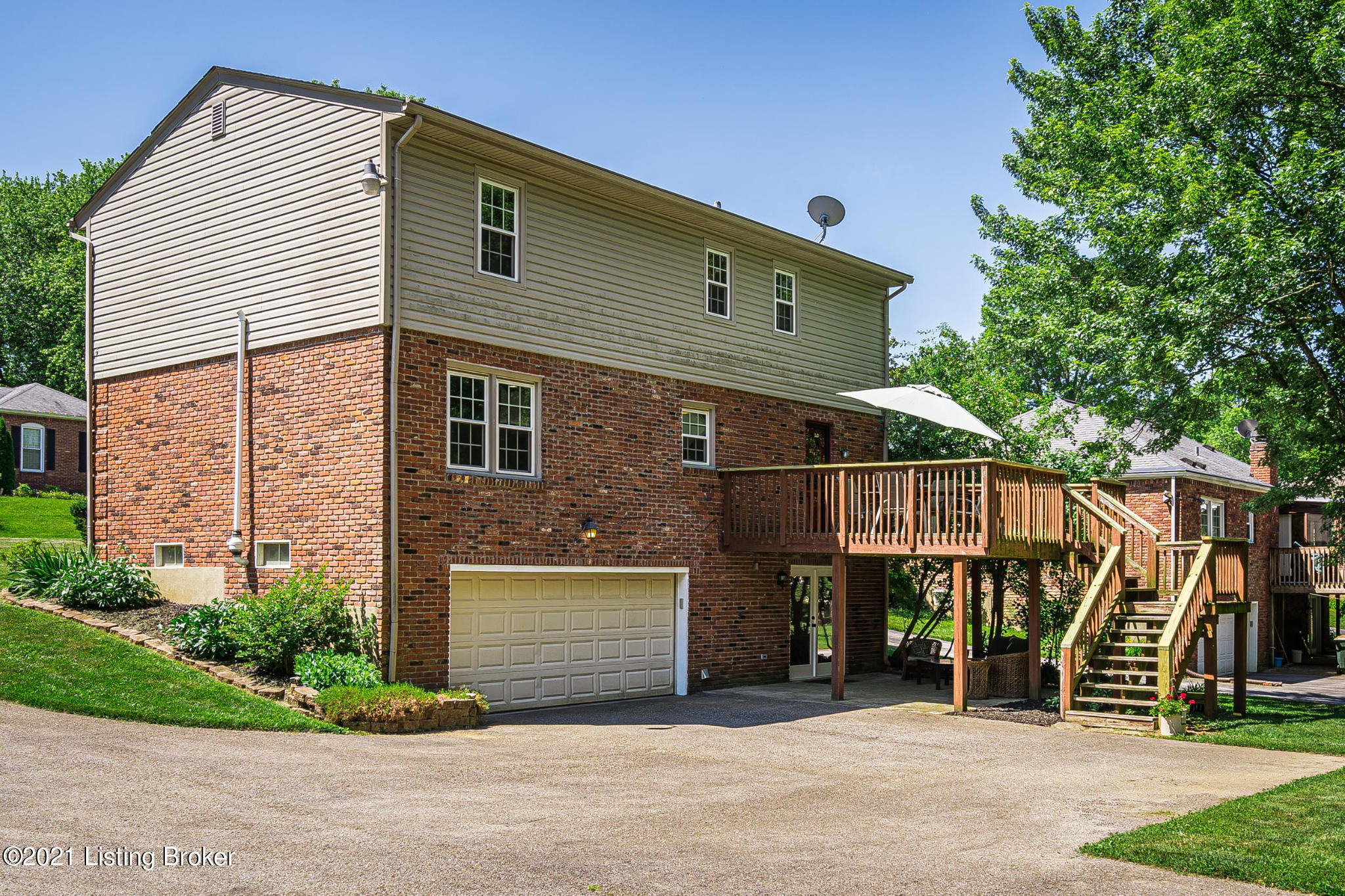 8913 La Costa Road Louisville, KY 40299 - Photo 41 of 51 40