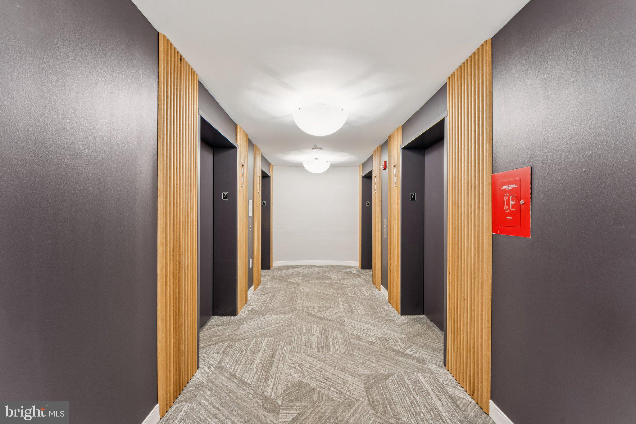 851 North Glebe Road, Unit 718 Arlington, VA 22203 - Photo 23 of 37 a view of hallway