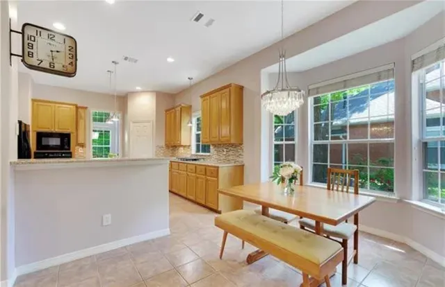 $455,000 | 1501 Wyndmere Drive, DeSoto, TX 75115