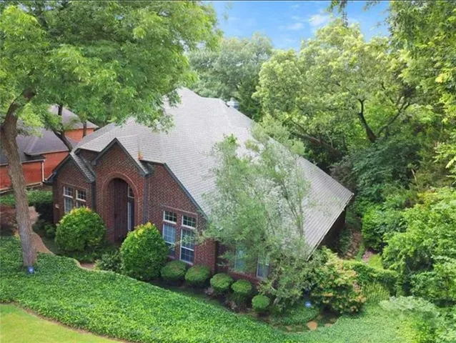 $455,000 | 1501 Wyndmere Drive, DeSoto, TX 75115