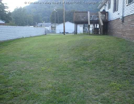 109 Branch Road Belle, WV 25015 - Photo 3 of 3 Yard/Garden.