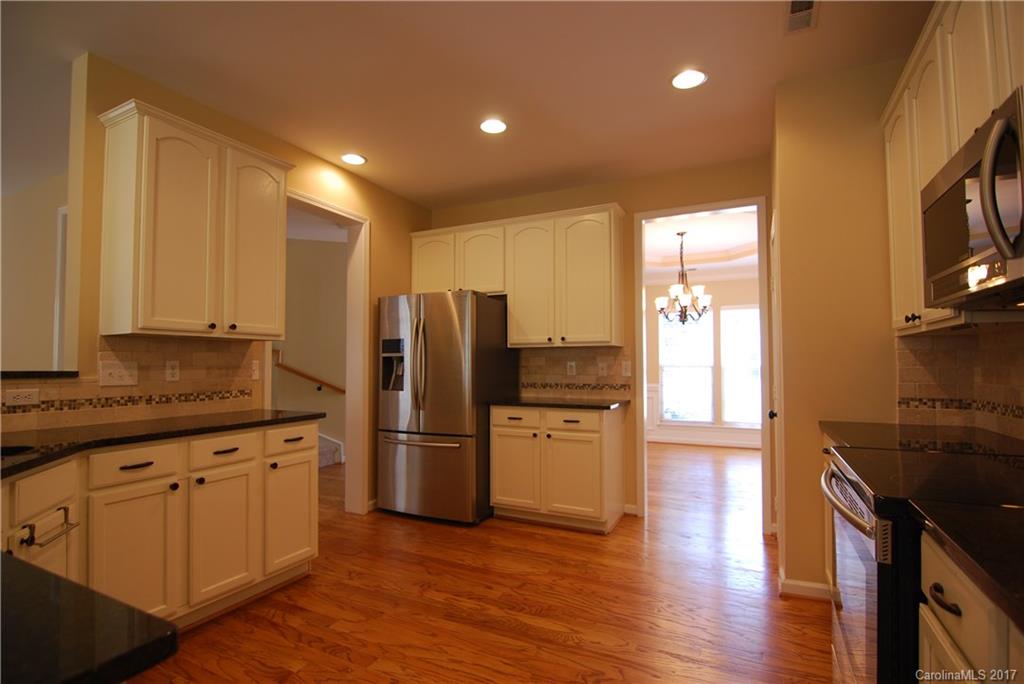 2374 Smith Cove Road, Unit 132 Denver, NC 28037 - Photo 7 of 21 Gallery Image 7