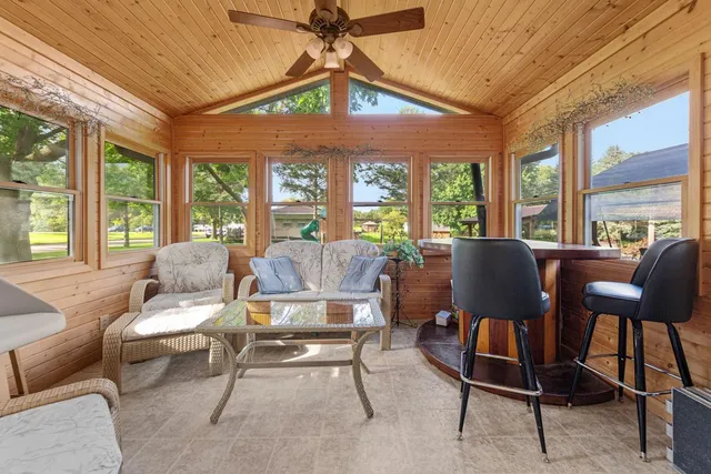 $369,000 | 255 West 7th Street, Gibbon, MN 55335