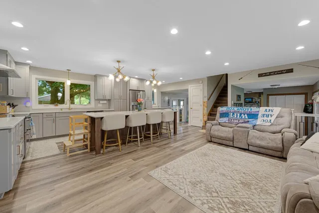 $369,000 | 255 West 7th Street, Gibbon, MN 55335