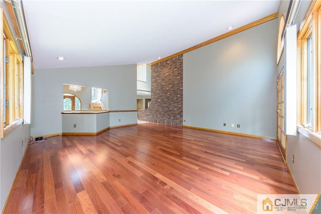 197 Old Forge Road Monroe Township, NJ 08831 - Photo 5 of 29 Gallery Image 5