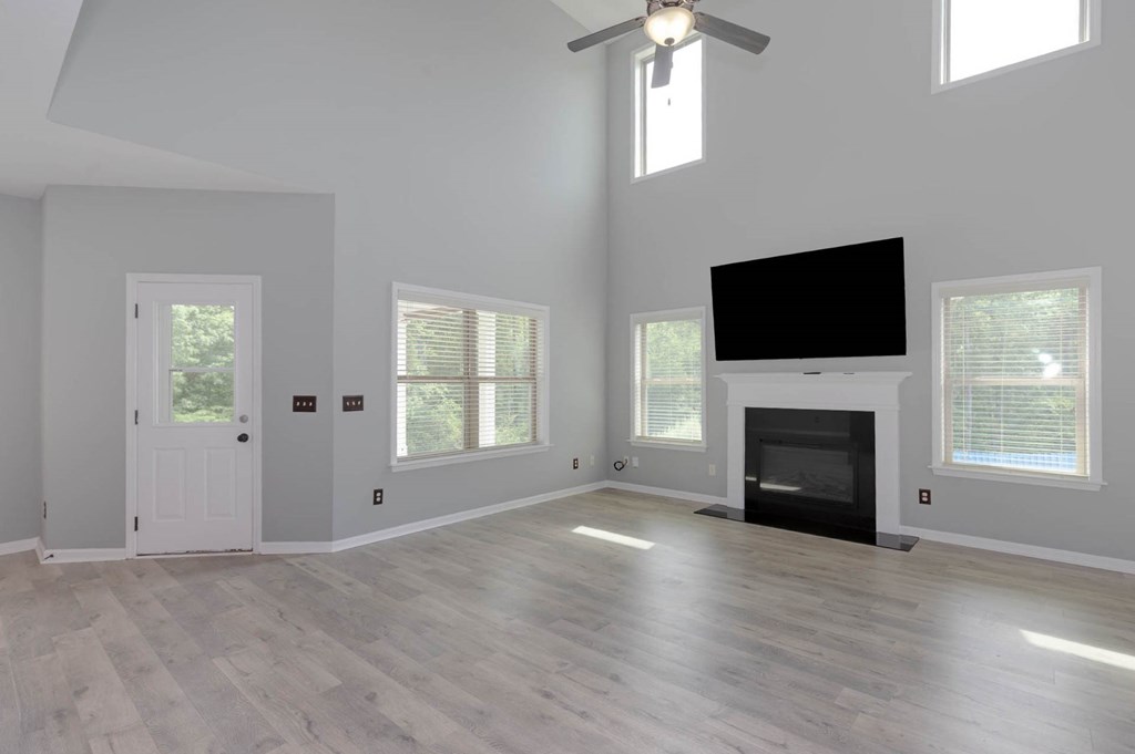253 Pebblebrook Lane Columbus, GA 31904 - Photo 5 of 38