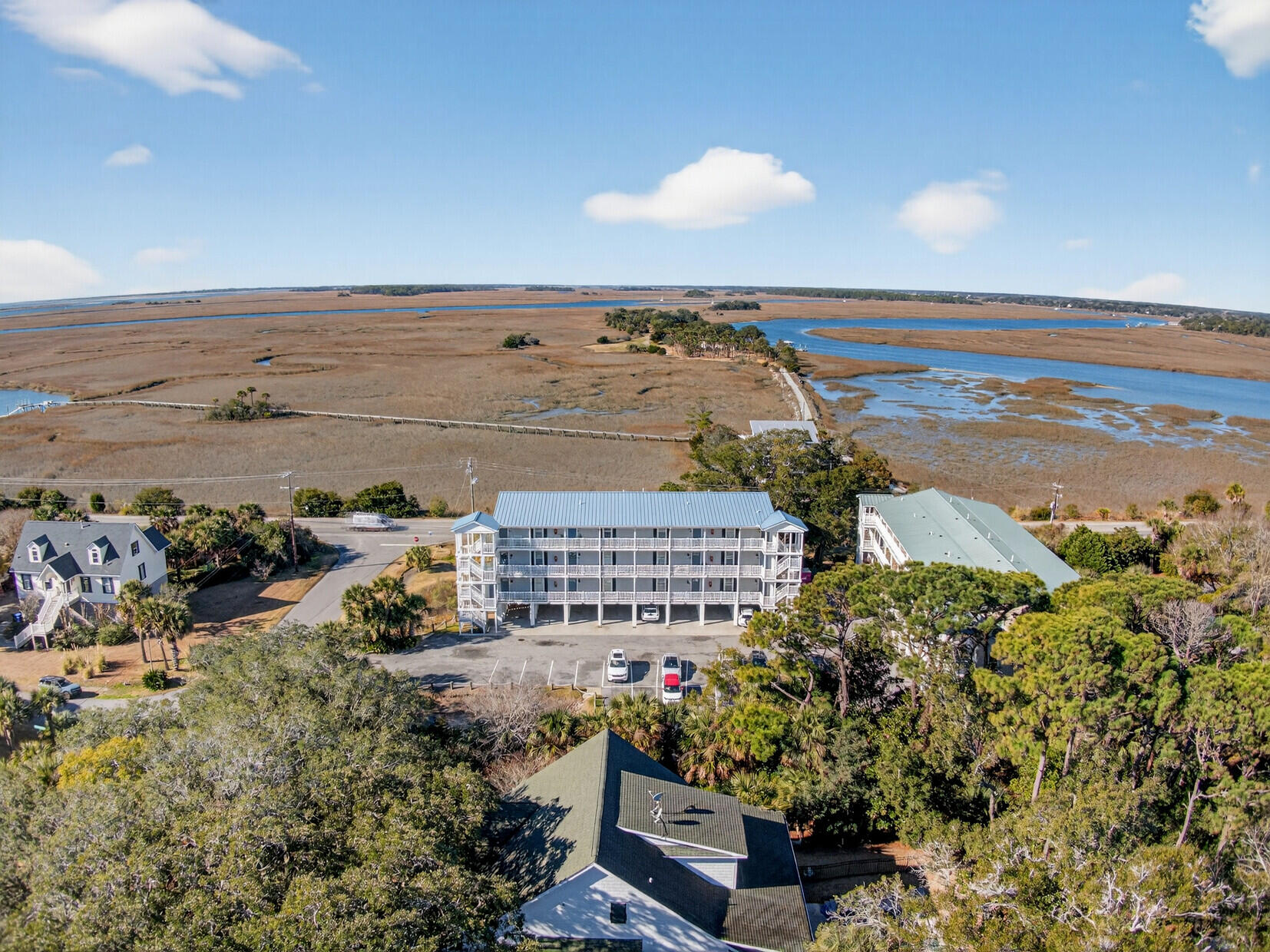 2262 Folly Road, Unit 1G Charleston, SC 29412 - Photo 4 of 37 02_2_mls