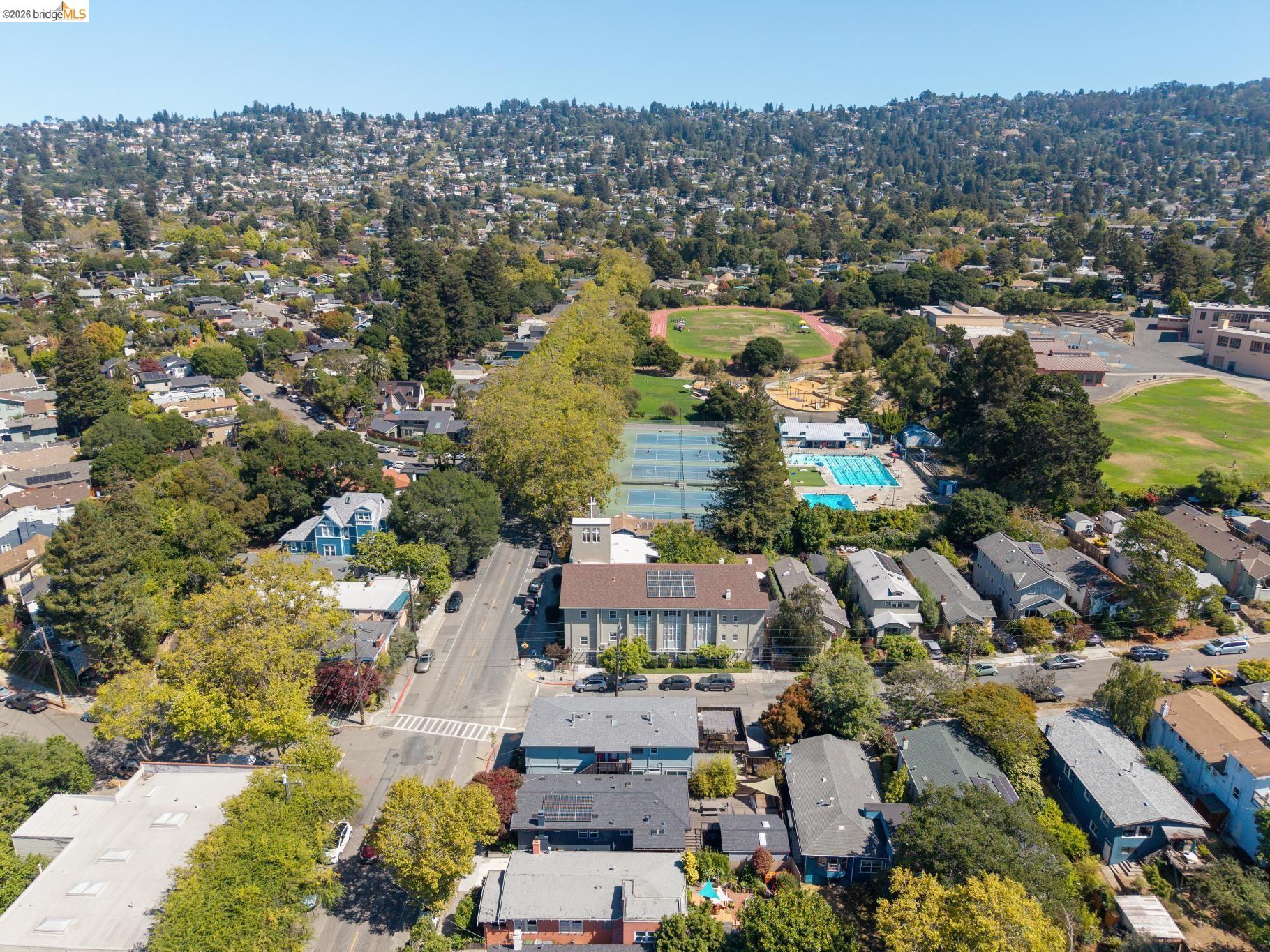 1626 Hopkins Street Berkeley, CA 94707 - Photo 11 of 26